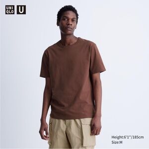 uniqlo tshirt